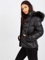 Dámska krátka čierna zimná bunda WINTER SHORT s kapucňou