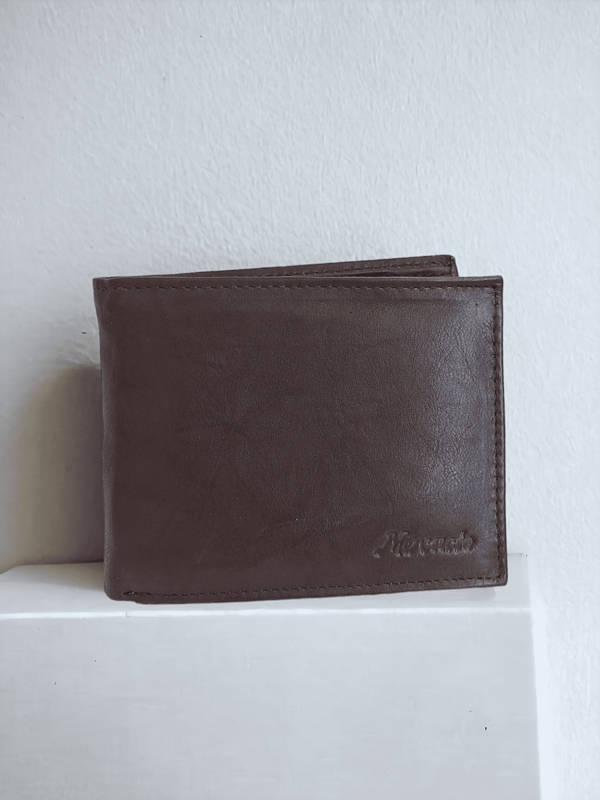 Pánska hnedá kožená peňaženka MERCUCIO M3-11765